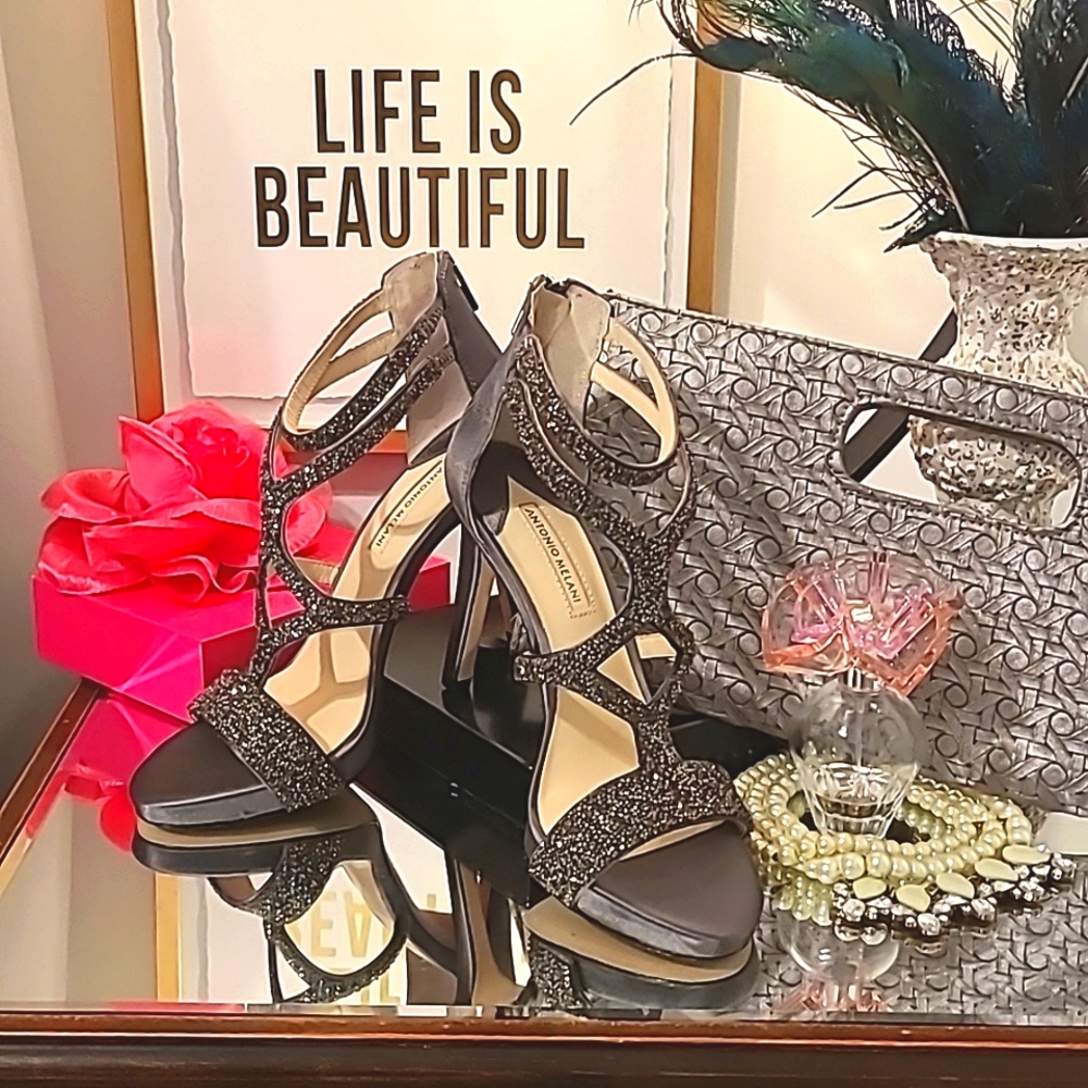 NWT  ANTONIO MELANI KARALINA Mystic Grey Satin/ Beaded Platform Sandals sz 8M